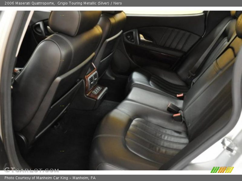 Grigio Touring Metallic (Silver) / Nero 2006 Maserati Quattroporte