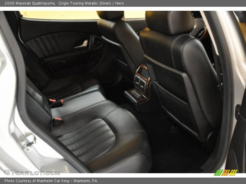 Grigio Touring Metallic (Silver) / Nero 2006 Maserati Quattroporte