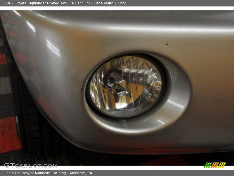 Millennium Silver Metallic / Ivory 2002 Toyota Highlander Limited 4WD