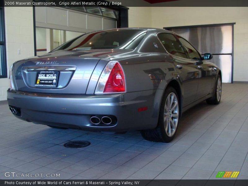 Grigio Alfieri Metallic (Grey) / Beige 2006 Maserati Quattroporte