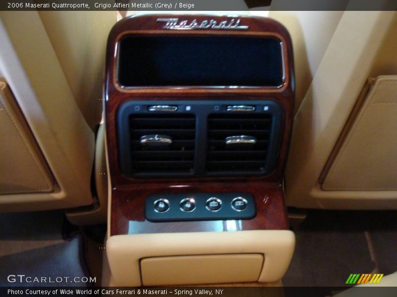 Grigio Alfieri Metallic (Grey) / Beige 2006 Maserati Quattroporte