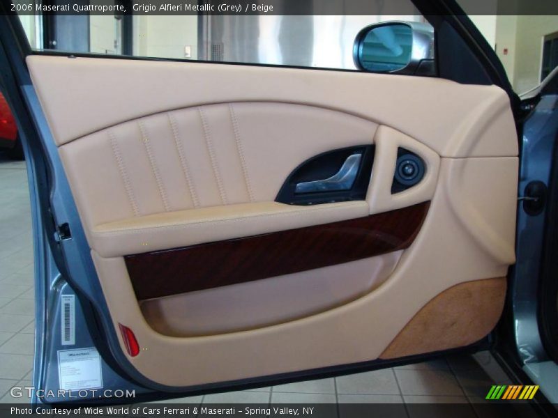 Door Panel of 2006 Quattroporte 