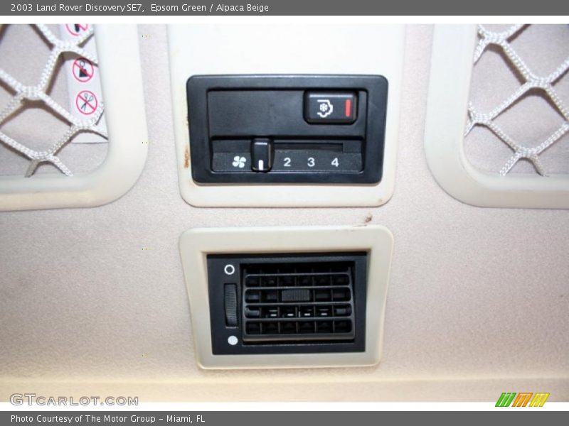 Epsom Green / Alpaca Beige 2003 Land Rover Discovery SE7