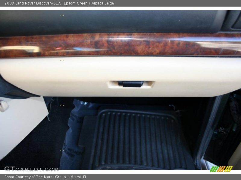 Epsom Green / Alpaca Beige 2003 Land Rover Discovery SE7