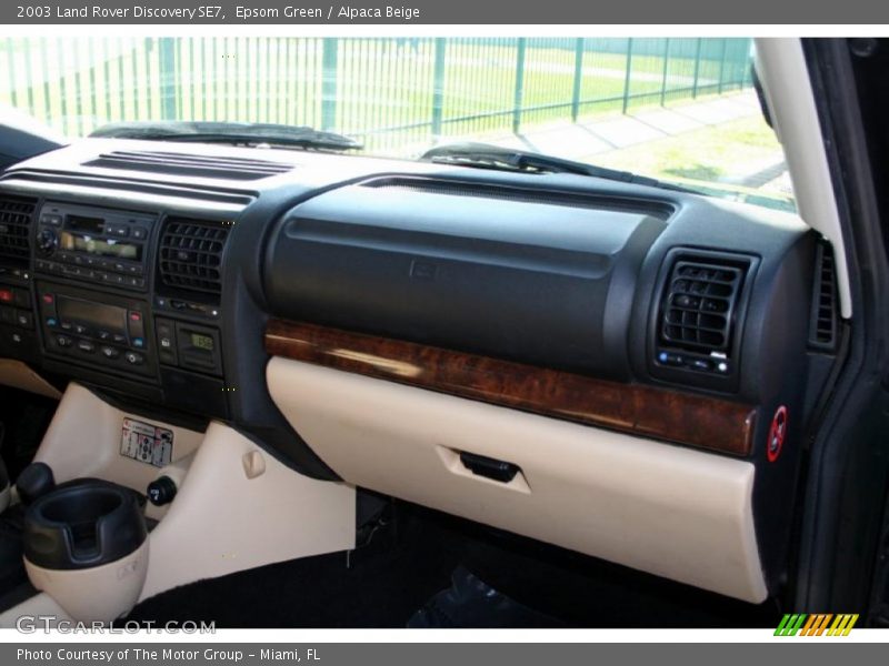 Epsom Green / Alpaca Beige 2003 Land Rover Discovery SE7