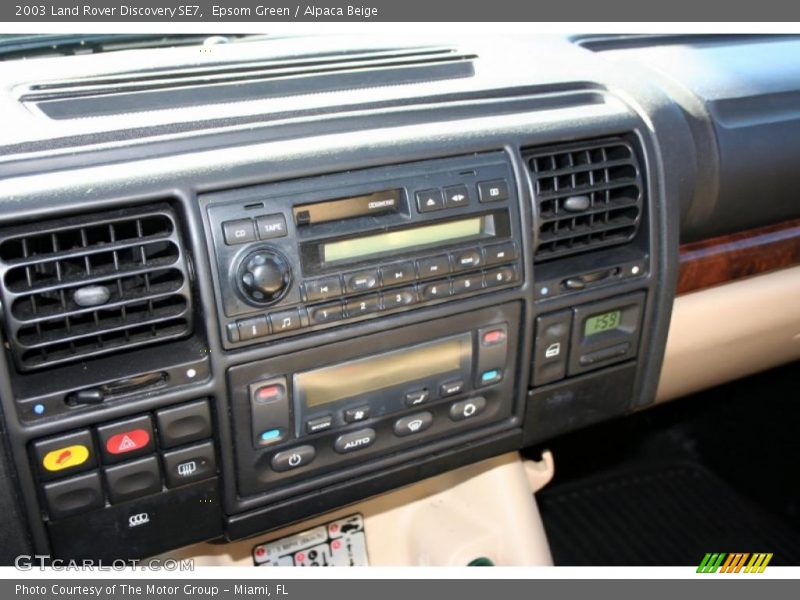 Epsom Green / Alpaca Beige 2003 Land Rover Discovery SE7