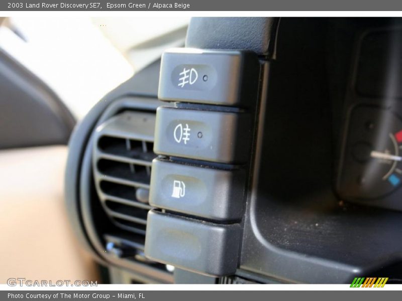 Epsom Green / Alpaca Beige 2003 Land Rover Discovery SE7