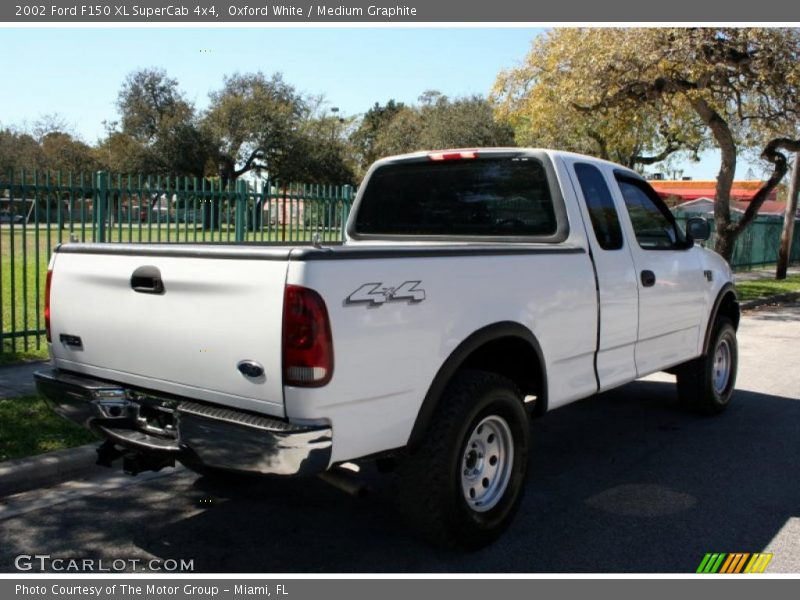Oxford White / Medium Graphite 2002 Ford F150 XL SuperCab 4x4