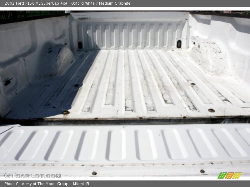 Oxford White / Medium Graphite 2002 Ford F150 XL SuperCab 4x4