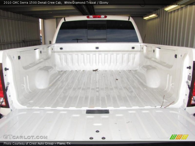  2010 Sierra 1500 Denali Crew Cab Trunk