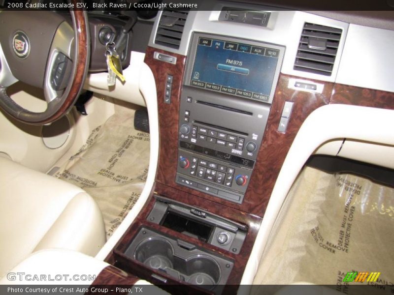 Controls of 2008 Escalade ESV