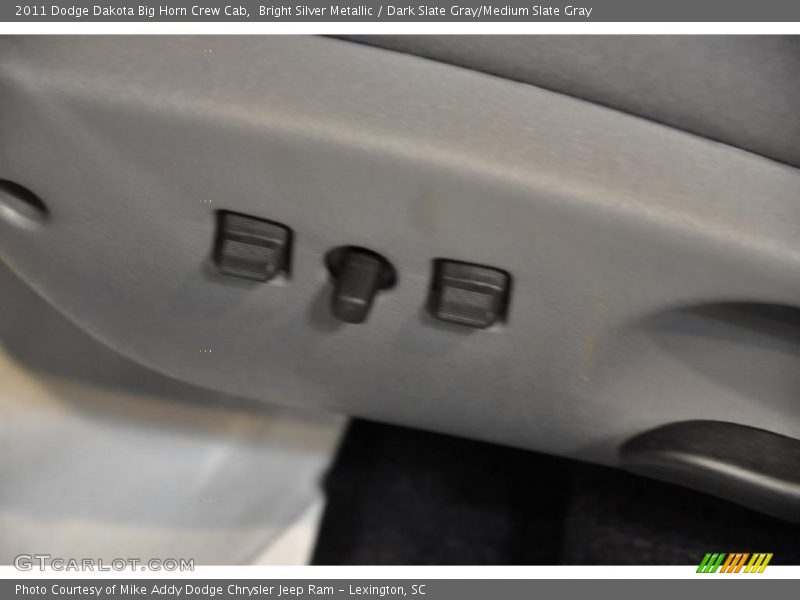 Bright Silver Metallic / Dark Slate Gray/Medium Slate Gray 2011 Dodge Dakota Big Horn Crew Cab