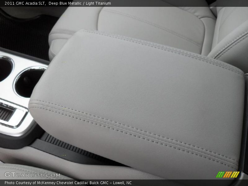 Deep Blue Metallic / Light Titanium 2011 GMC Acadia SLT