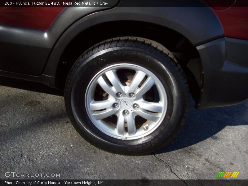 Mesa Red Metallic / Gray 2007 Hyundai Tucson SE 4WD