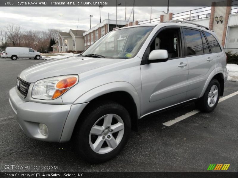 Titanium Metallic / Dark Charcoal 2005 Toyota RAV4 4WD