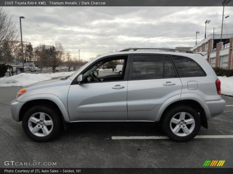 Titanium Metallic / Dark Charcoal 2005 Toyota RAV4 4WD