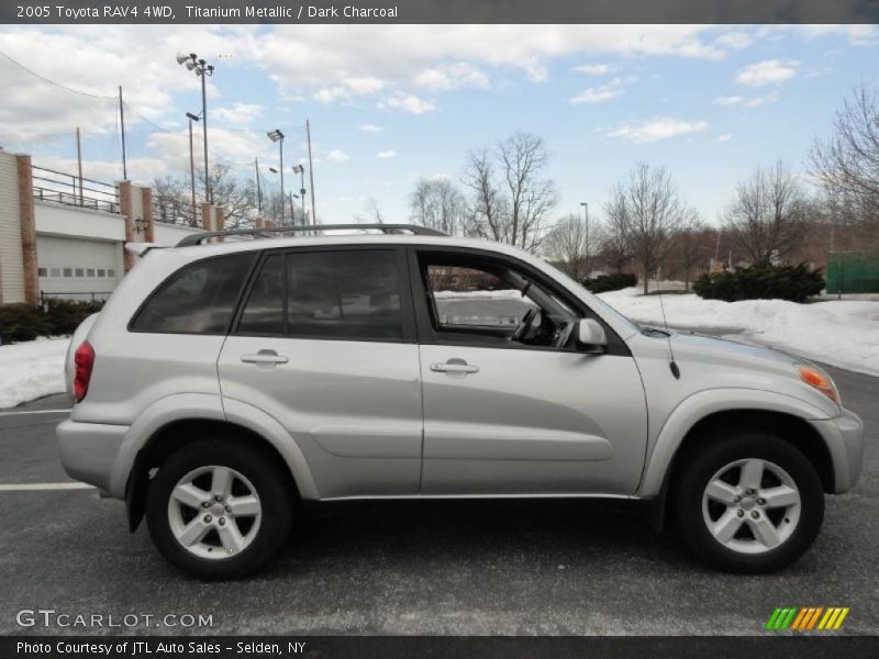 Titanium Metallic / Dark Charcoal 2005 Toyota RAV4 4WD