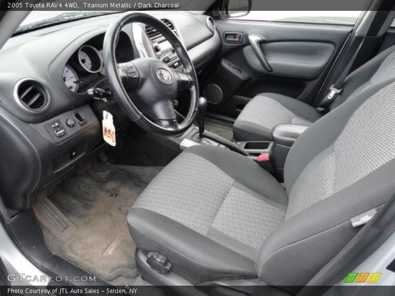 Titanium Metallic / Dark Charcoal 2005 Toyota RAV4 4WD