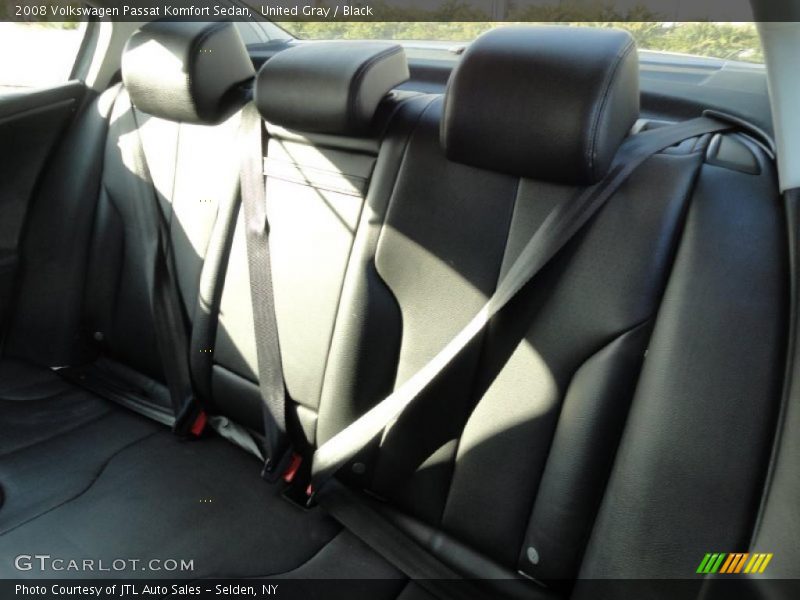 United Gray / Black 2008 Volkswagen Passat Komfort Sedan