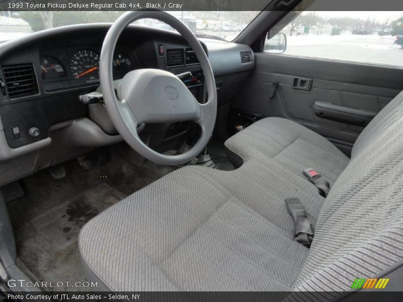  1993 Pickup Deluxe Regular Cab 4x4 Gray Interior