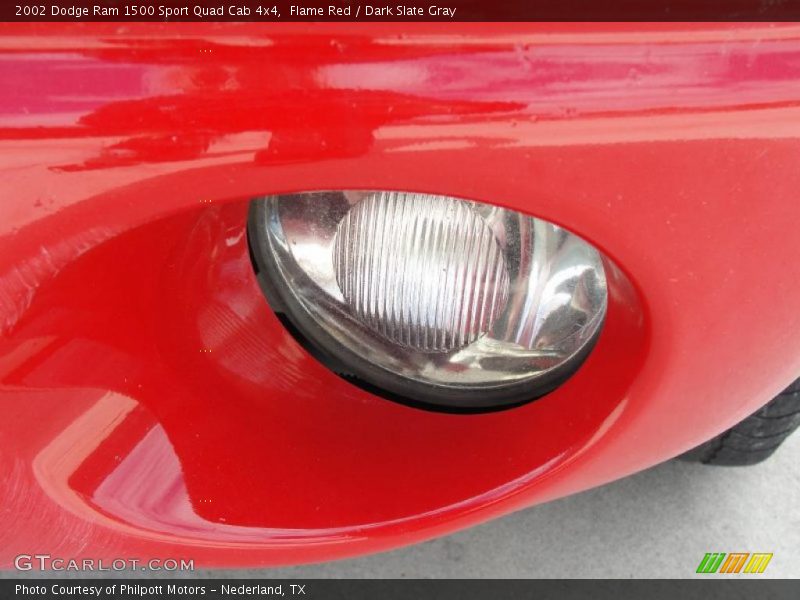 Flame Red / Dark Slate Gray 2002 Dodge Ram 1500 Sport Quad Cab 4x4