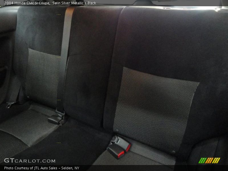 Satin Silver Metallic / Black 2004 Honda Civic Si Coupe
