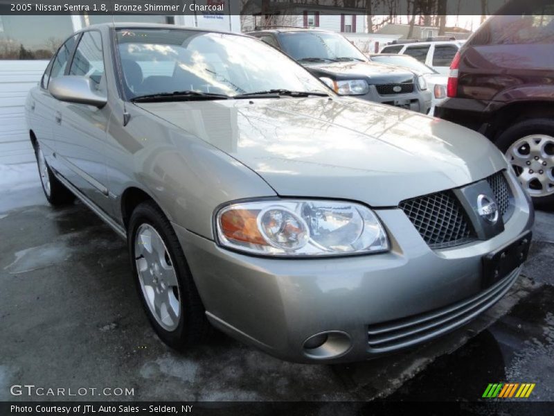 Bronze Shimmer / Charcoal 2005 Nissan Sentra 1.8