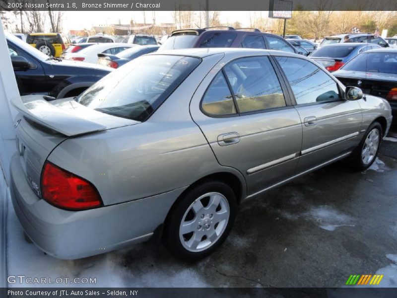 Bronze Shimmer / Charcoal 2005 Nissan Sentra 1.8