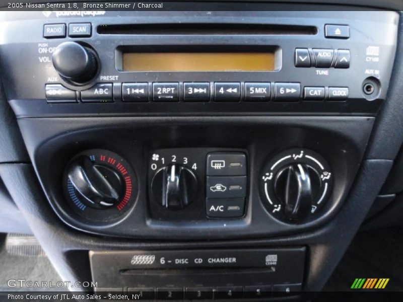 Bronze Shimmer / Charcoal 2005 Nissan Sentra 1.8