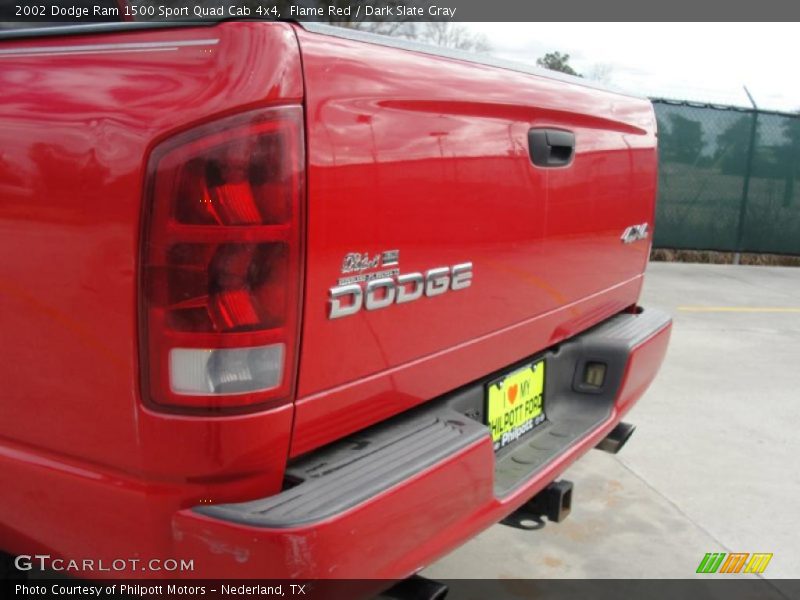 Flame Red / Dark Slate Gray 2002 Dodge Ram 1500 Sport Quad Cab 4x4