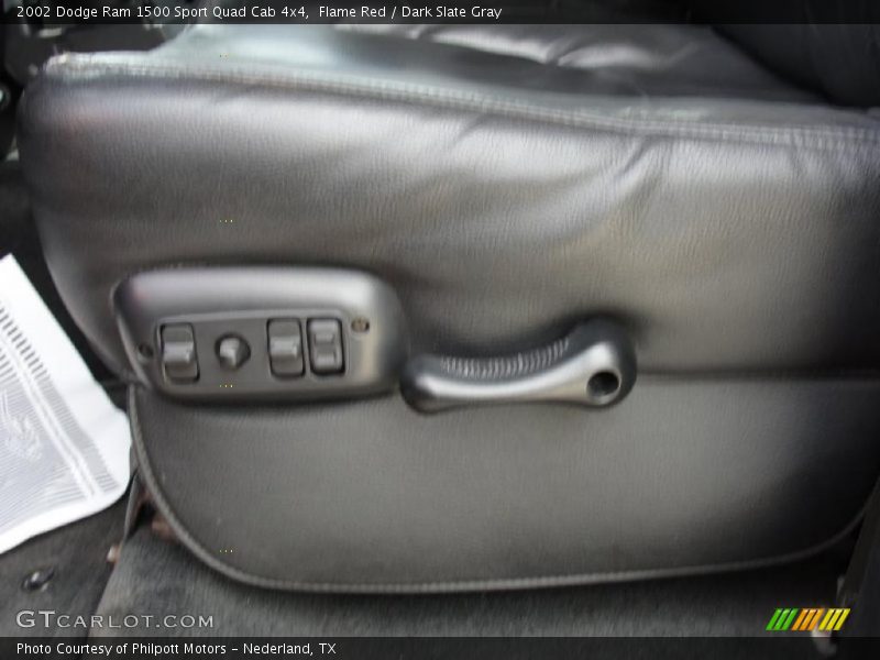 Flame Red / Dark Slate Gray 2002 Dodge Ram 1500 Sport Quad Cab 4x4