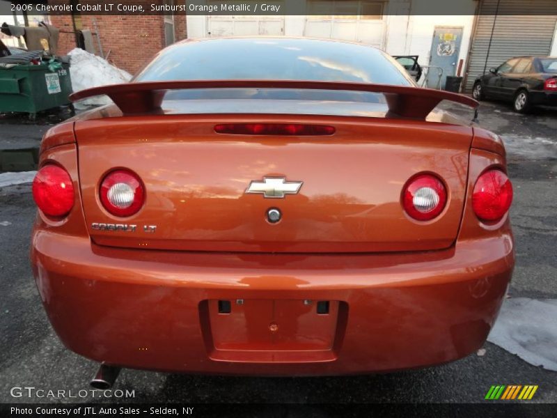 Sunburst Orange Metallic / Gray 2006 Chevrolet Cobalt LT Coupe