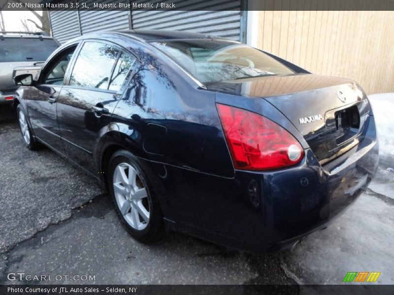 Majestic Blue Metallic / Black 2005 Nissan Maxima 3.5 SL