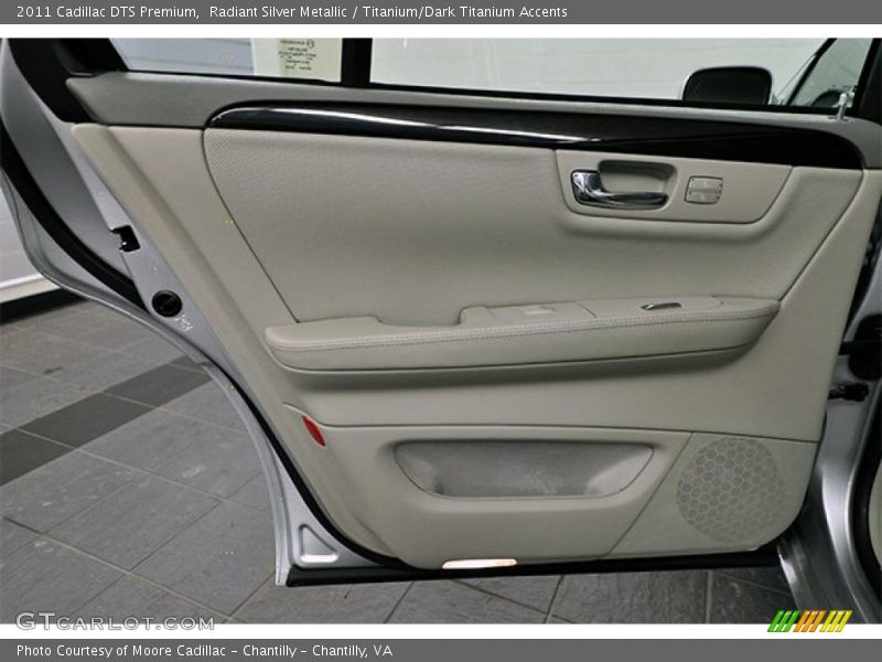 Radiant Silver Metallic / Titanium/Dark Titanium Accents 2011 Cadillac DTS Premium