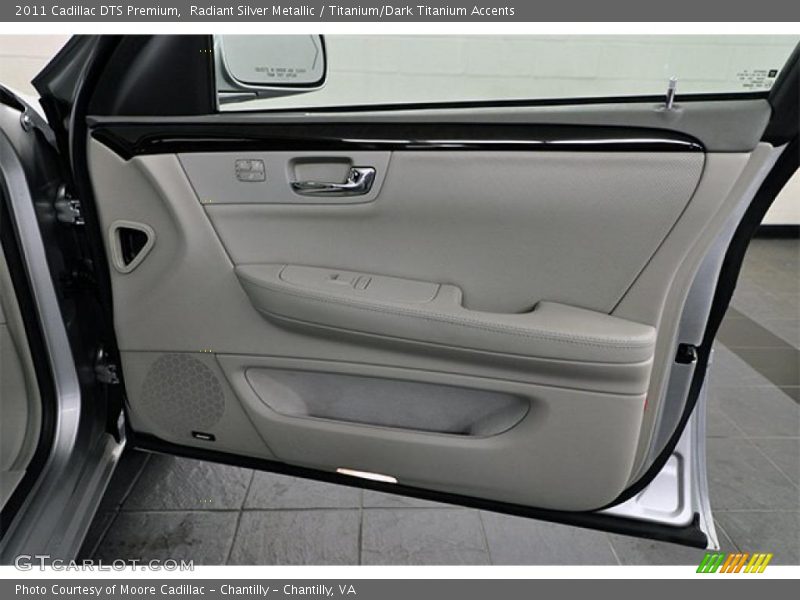 Radiant Silver Metallic / Titanium/Dark Titanium Accents 2011 Cadillac DTS Premium