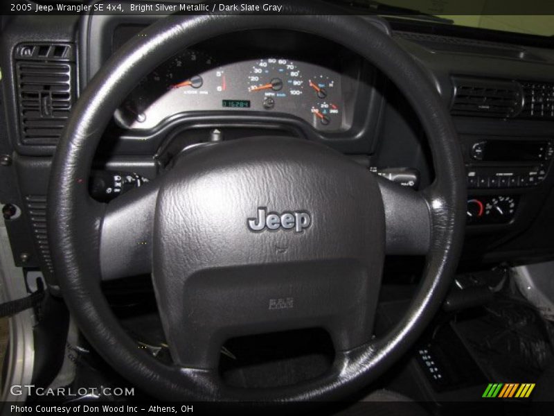 Bright Silver Metallic / Dark Slate Gray 2005 Jeep Wrangler SE 4x4