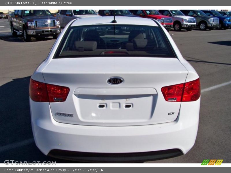 Clear White / Coffee 2010 Kia Forte EX