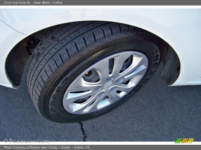 Clear White / Coffee 2010 Kia Forte EX