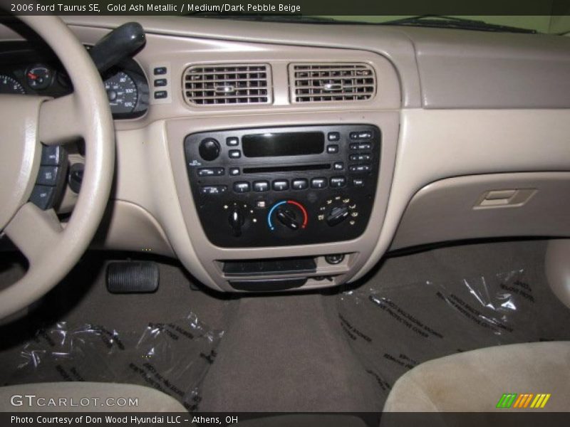 Gold Ash Metallic / Medium/Dark Pebble Beige 2006 Ford Taurus SE