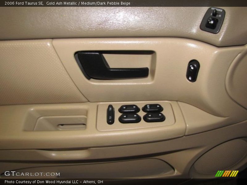 Gold Ash Metallic / Medium/Dark Pebble Beige 2006 Ford Taurus SE