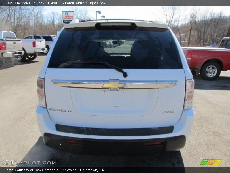 Summit White / Light Gray 2005 Chevrolet Equinox LT AWD