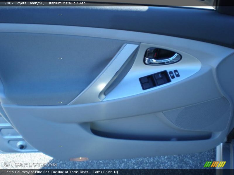 Titanium Metallic / Ash 2007 Toyota Camry SE