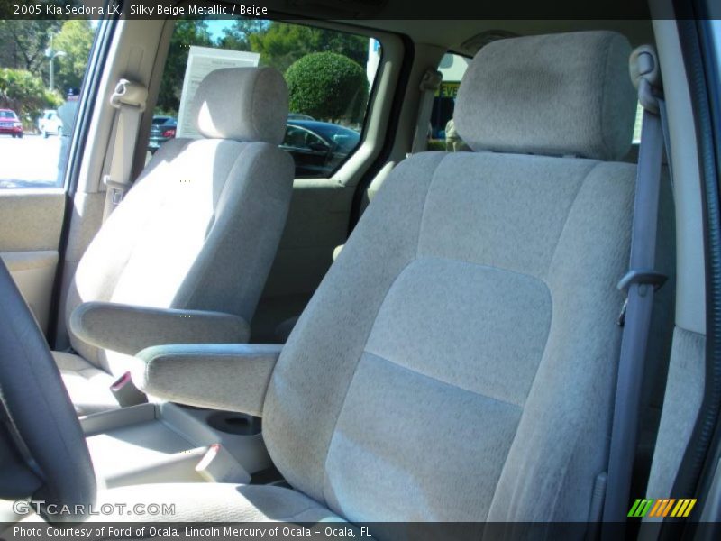 Silky Beige Metallic / Beige 2005 Kia Sedona LX