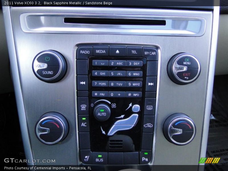 Controls of 2011 XC60 3.2