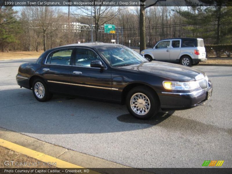 Deep Wedgewood Blue Metallic / Deep Slate Blue 1999 Lincoln Town Car Signature