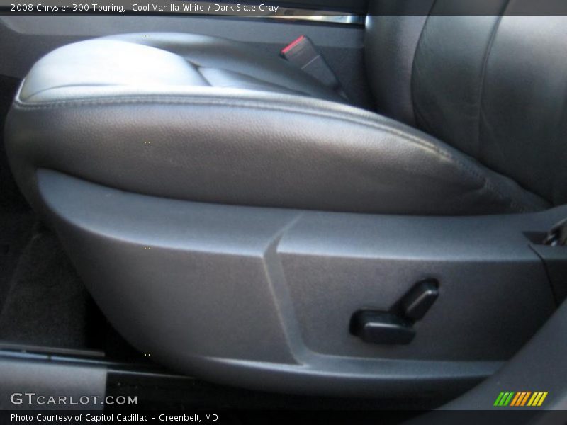 Cool Vanilla White / Dark Slate Gray 2008 Chrysler 300 Touring