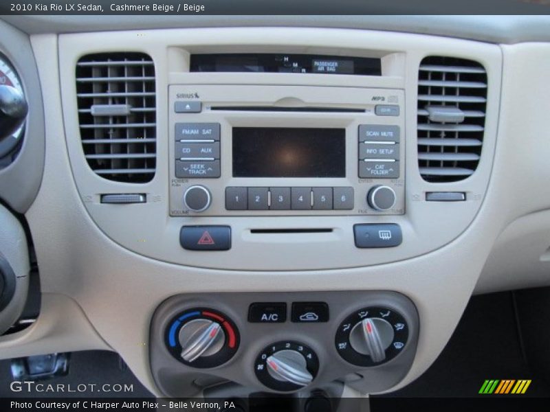 Controls of 2010 Rio LX Sedan