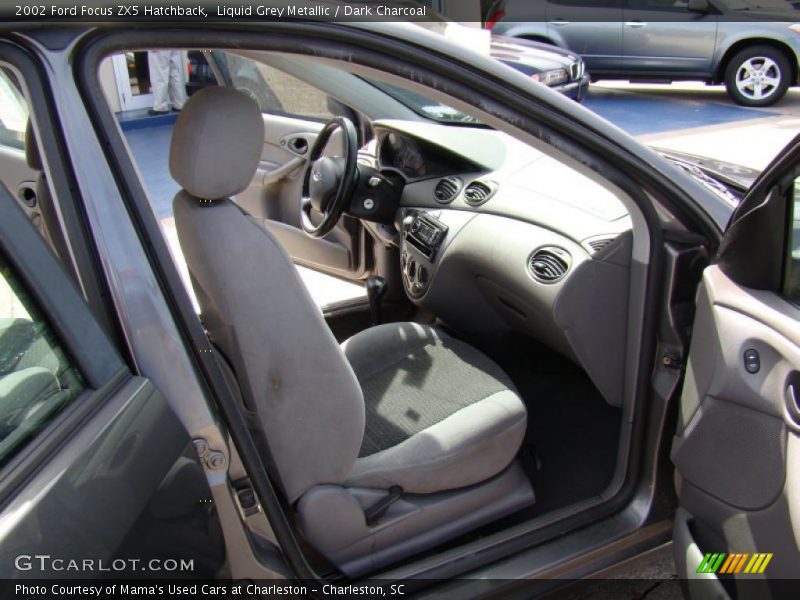 Liquid Grey Metallic / Dark Charcoal 2002 Ford Focus ZX5 Hatchback