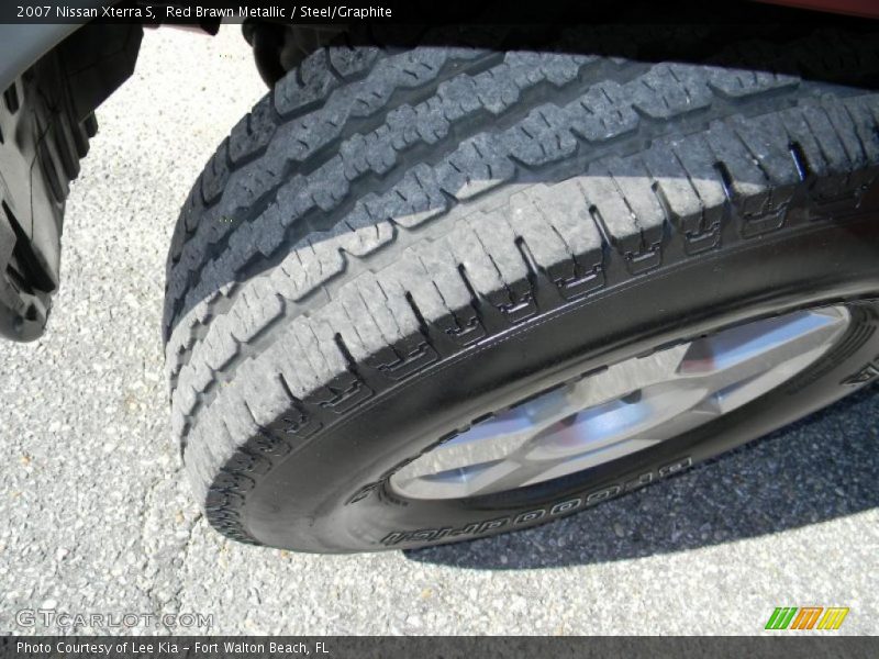 Red Brawn Metallic / Steel/Graphite 2007 Nissan Xterra S