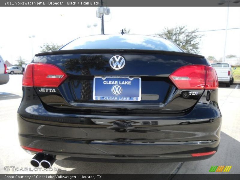 Black / Titan Black 2011 Volkswagen Jetta TDI Sedan